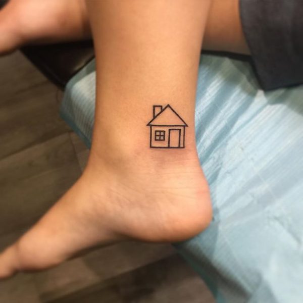 House tattoo by Lina Tattoo Art | Post 18004